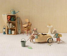 Load image into Gallery viewer, Maileg Car, Mouse - Wheat W