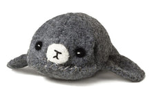 Load image into Gallery viewer, Klutz: Sew Mini Animals