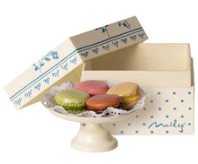 Load image into Gallery viewer, Maileg Macarons et Chocolat