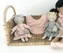 Load image into Gallery viewer, Alimrose Mini Lilly Kitty