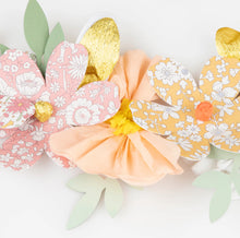 Load image into Gallery viewer, Liberty Paper Flower Garland
