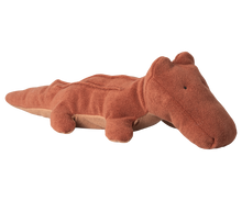 Load image into Gallery viewer, Maileg Safari Friends, Crocodile, Medium - Vintage Rose
