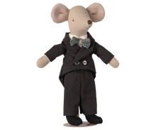 Load image into Gallery viewer, Maileg Wedding Mice Couple In Box, Mum and Dad
