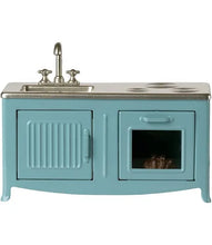 Load image into Gallery viewer, Maileg Kitchen, Mouse - Blue
