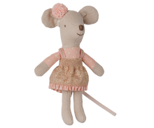 Load image into Gallery viewer, Maileg Driver Mouse, Little Sister
