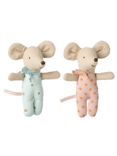 Load image into Gallery viewer, Maileg Baby Twin Mice
