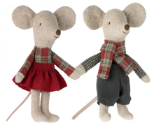 Load image into Gallery viewer, Maileg Winter Mice Twins, Little Brother and Sister
