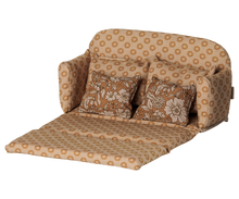 Load image into Gallery viewer, Maileg Dofa Bed, Mouse, Large - Ocher
