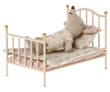 Load image into Gallery viewer, Maileg Vintage Bed, Mouse - Rose
