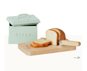 Maileg Bread Box w/Cutting Board and Knife