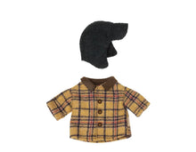 Load image into Gallery viewer, Maileg Woodsman Jacket and Hat for Teddy Dad
